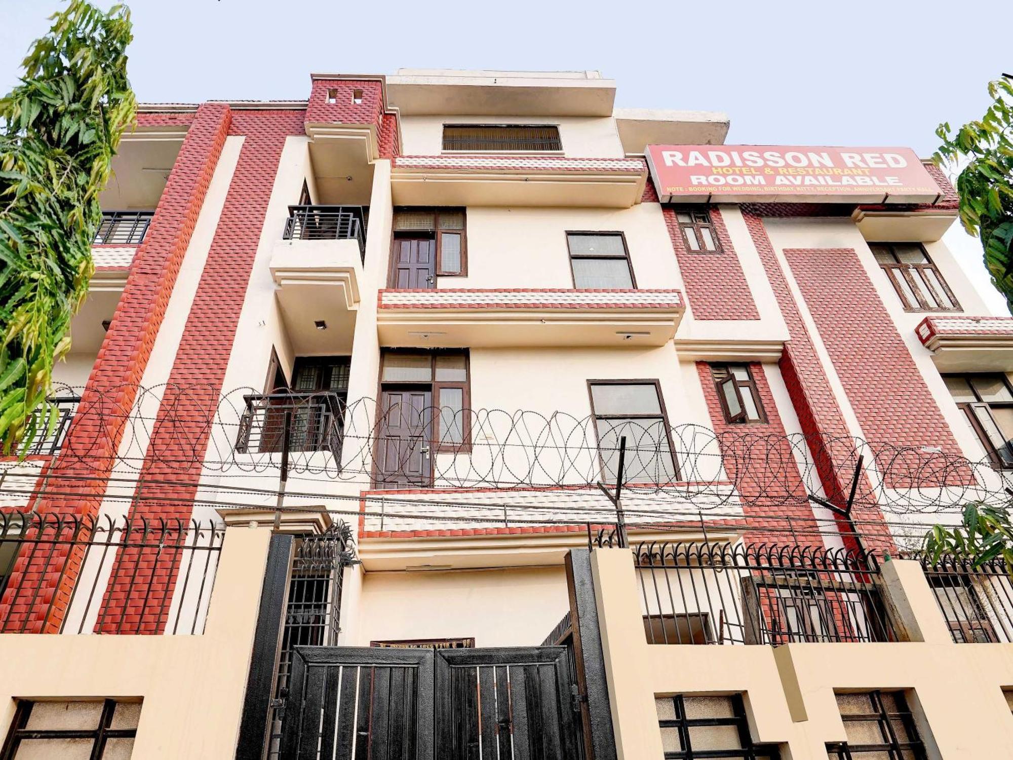 Hotel O Radisson Red Hotel & Restaurant Ghaziabad Luaran gambar
