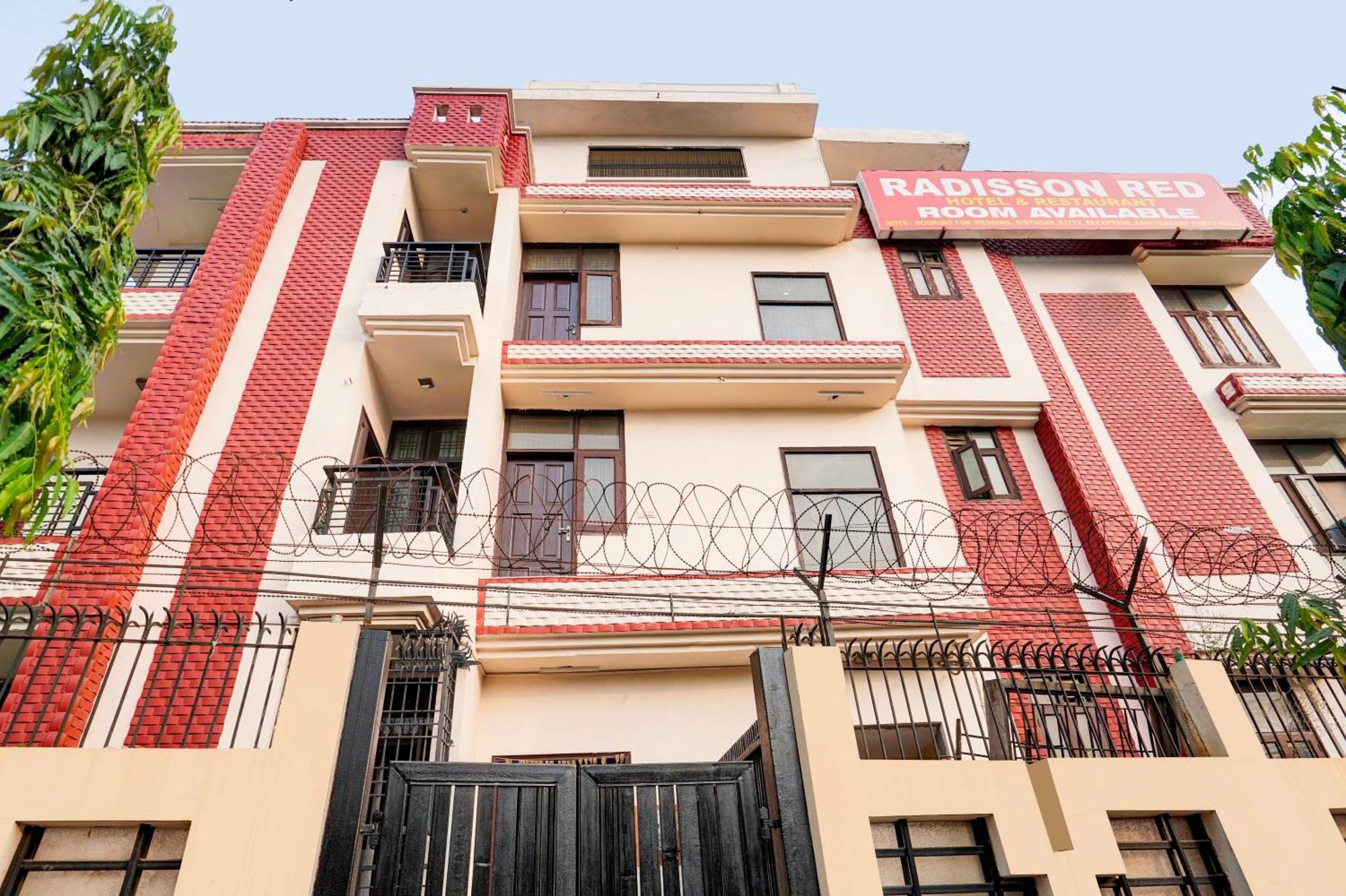 Hotel O Radisson Red Hotel & Restaurant Ghaziabad Luaran gambar