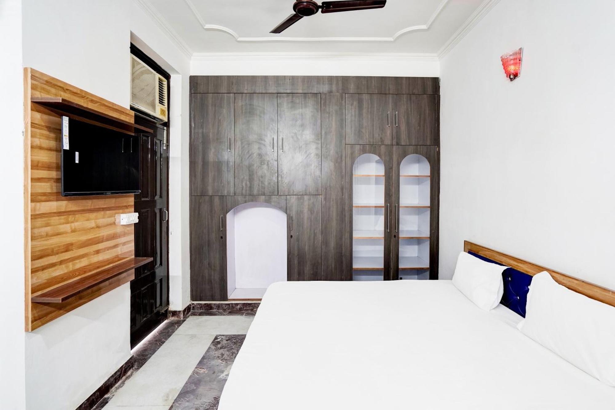Hotel O Radisson Red Hotel & Restaurant Ghaziabad Luaran gambar